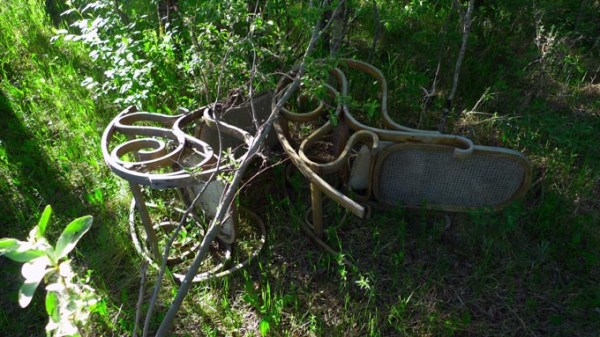 bent wood rockers rural