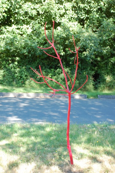 sm_red_tree