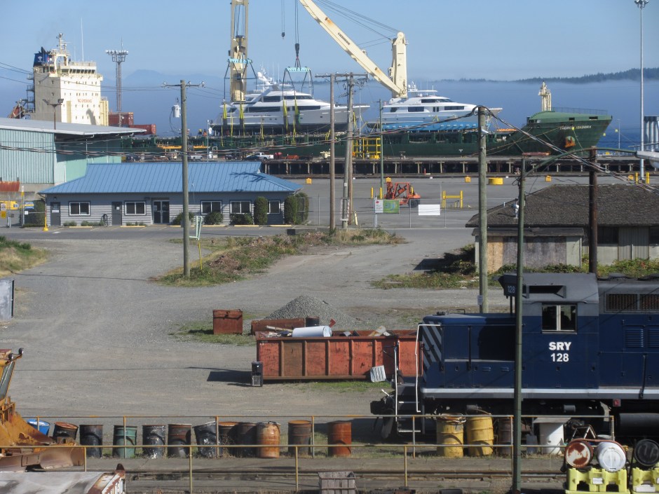 15_J&JBoats on Boats