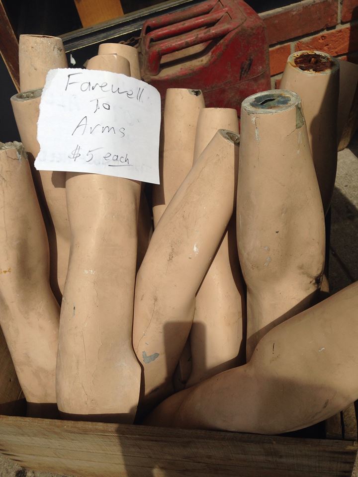 21_Jasmine reimer_Leg Sculpture