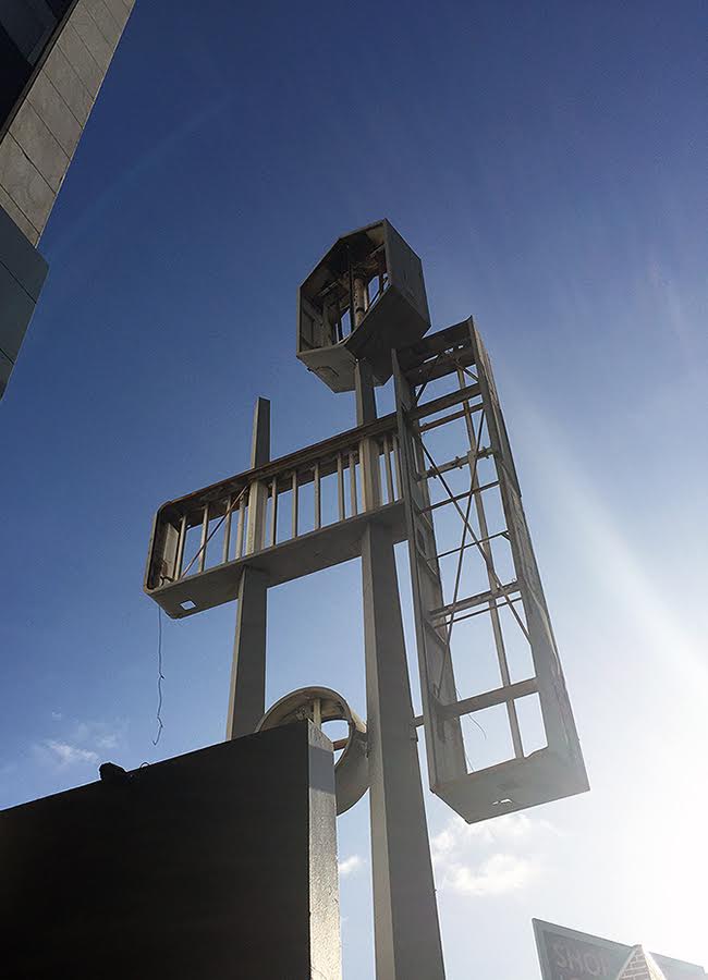 01Jade rude_emptysigns