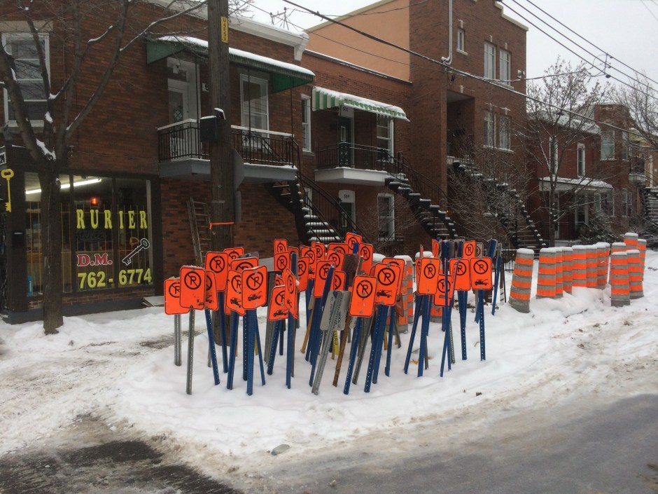 06_partaik_noparking_manifestation