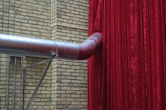 09_SL_Curtain and Duct Pipe (35)