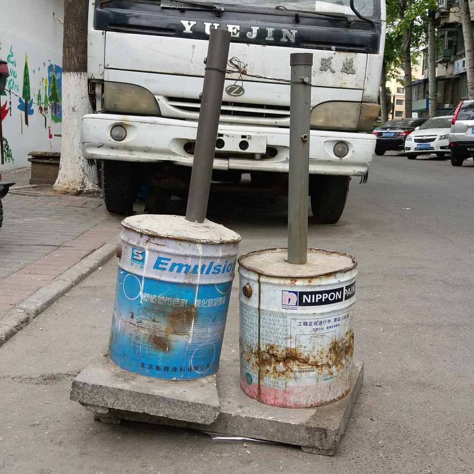 06_Doug_twocontainers