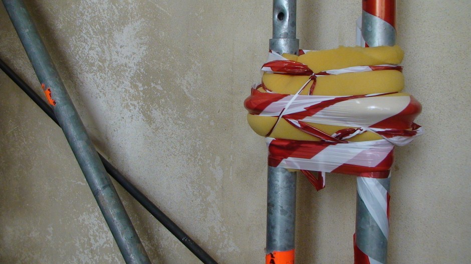 14_FlorenceContructiontape