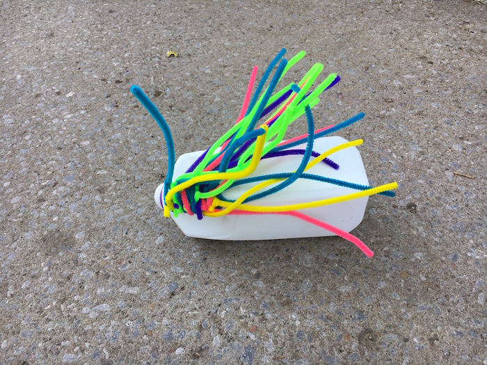 14_SAD_Pipe_Cleaner_Milk_Dorner