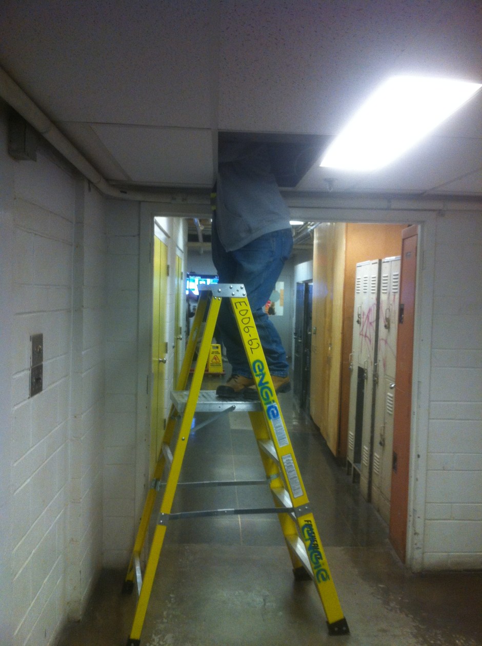 04_adam brown_ceiling