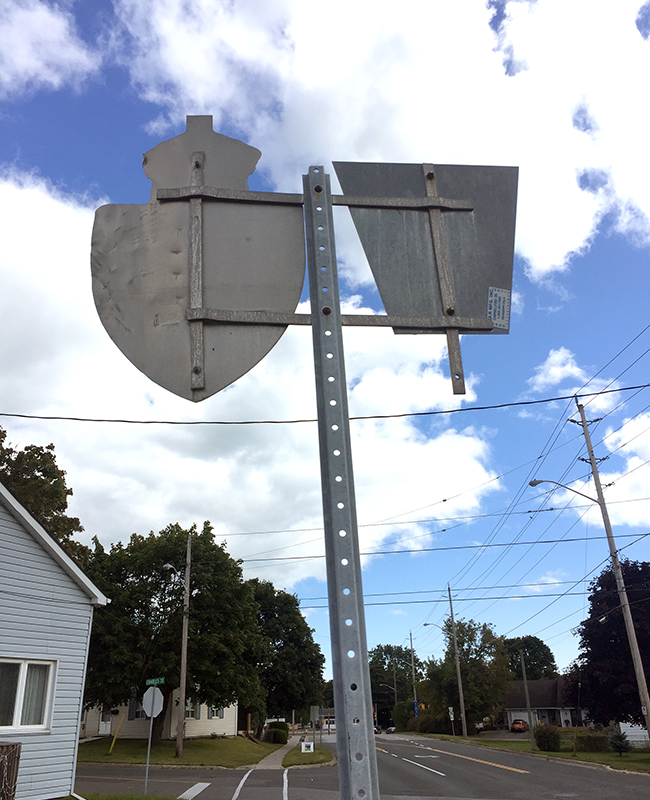 12_JR_signs_December2017