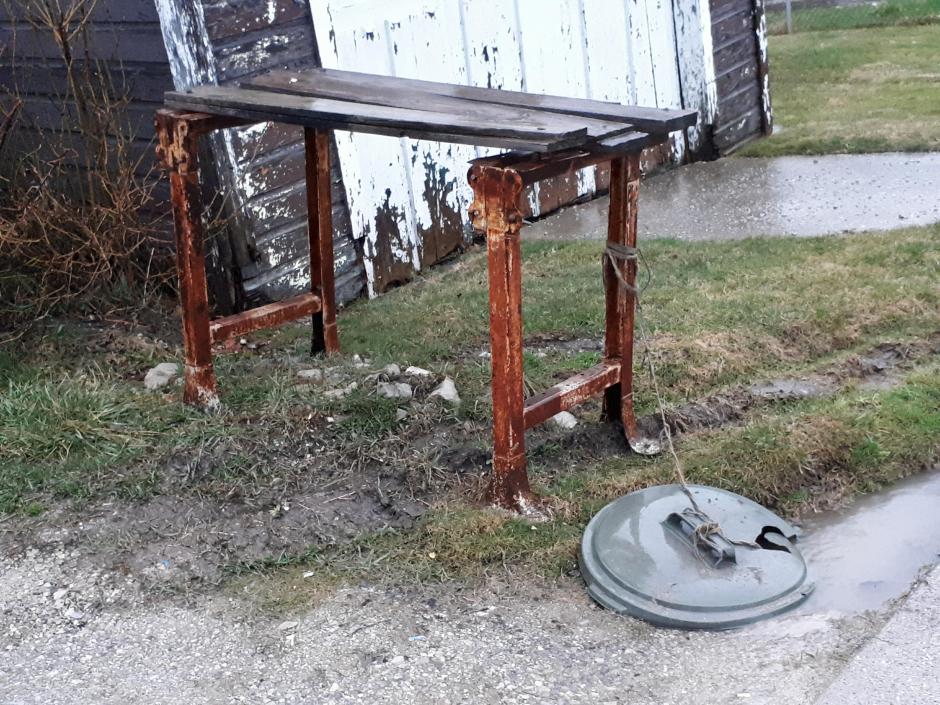 27_Sasha_Opeiko_table