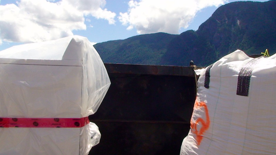 25_WestCoastWasherBag