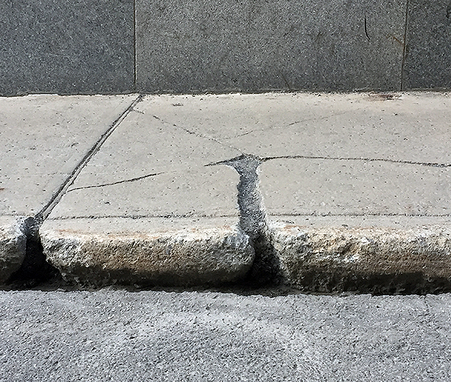 06_JR_Sidewalk Crack
