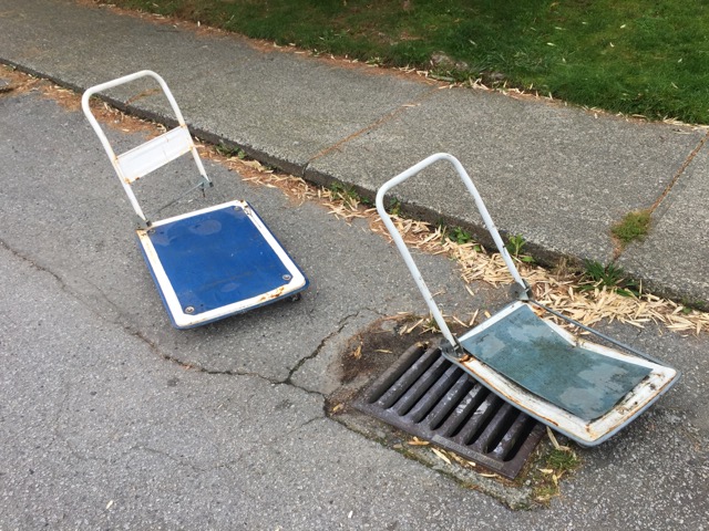 13_191 Lost Trollies-GS