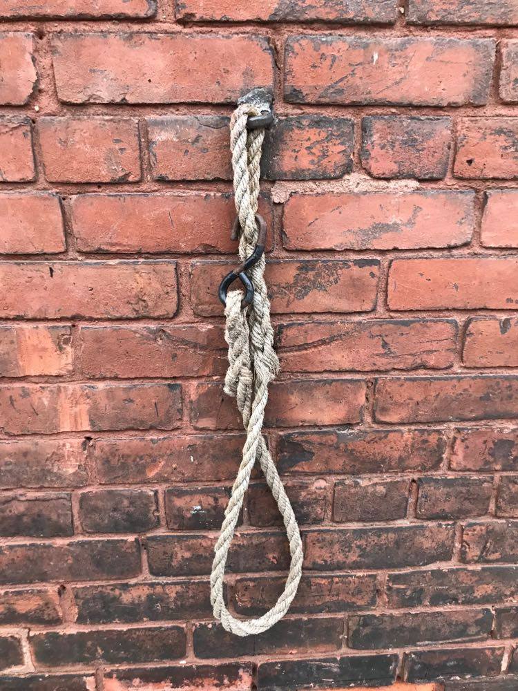 11_NatalieHunter_SAD_RopeHook