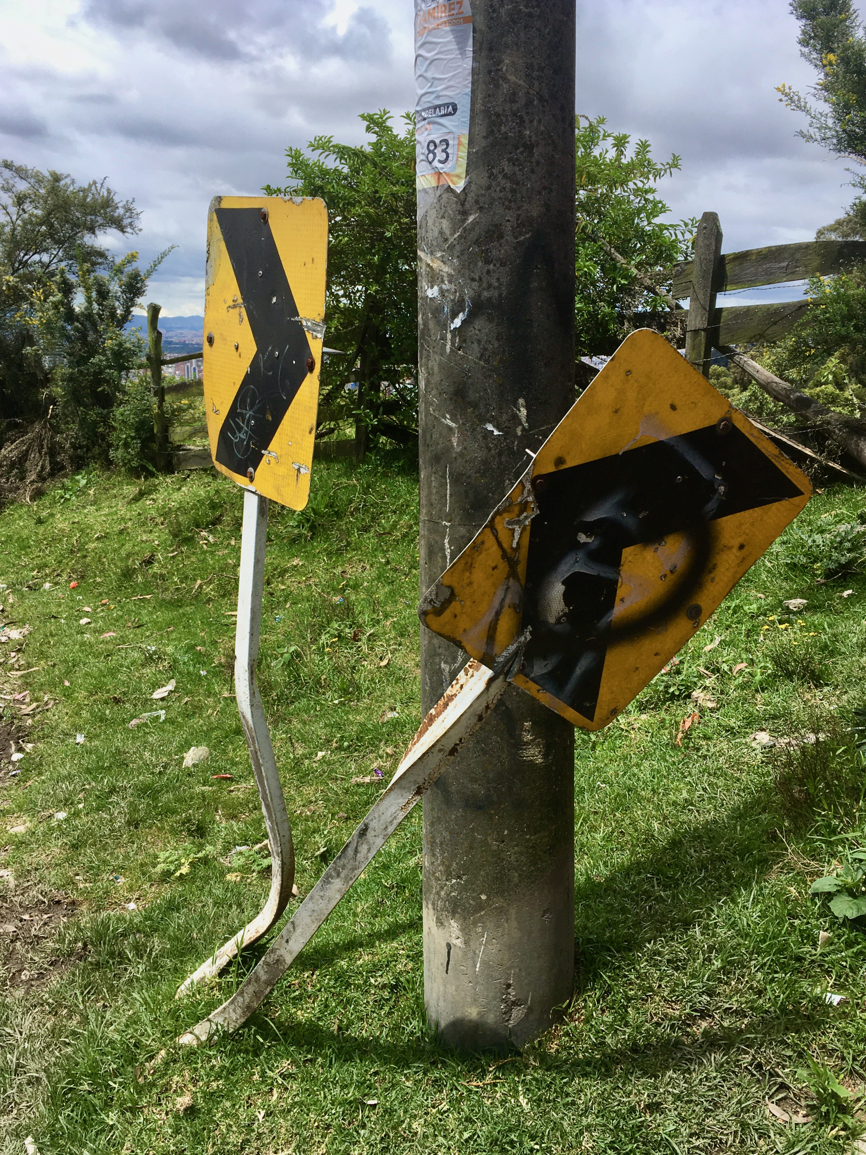 27_twistedSigns_jpartaik