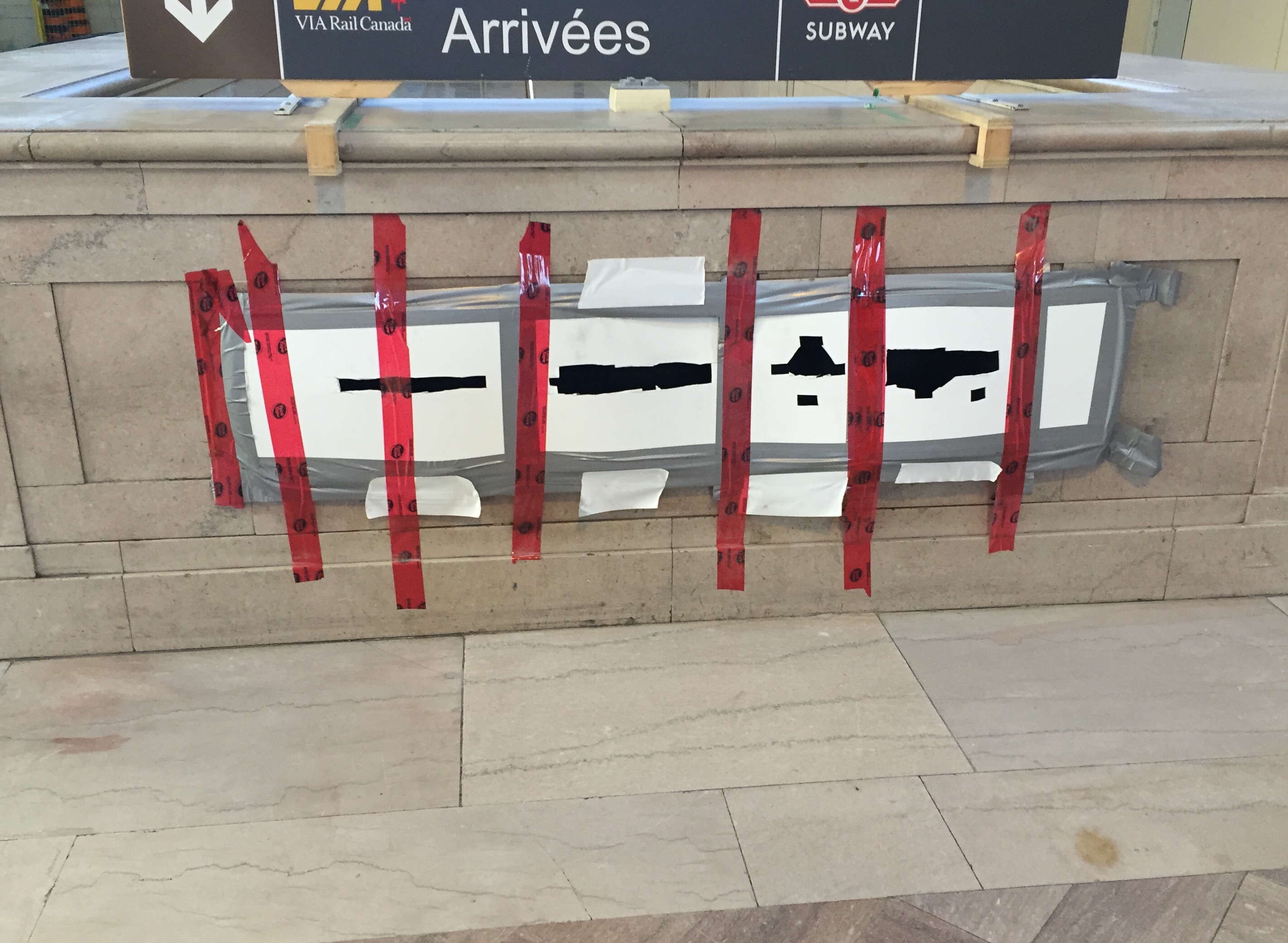 17_Lisa_neighbour_tape