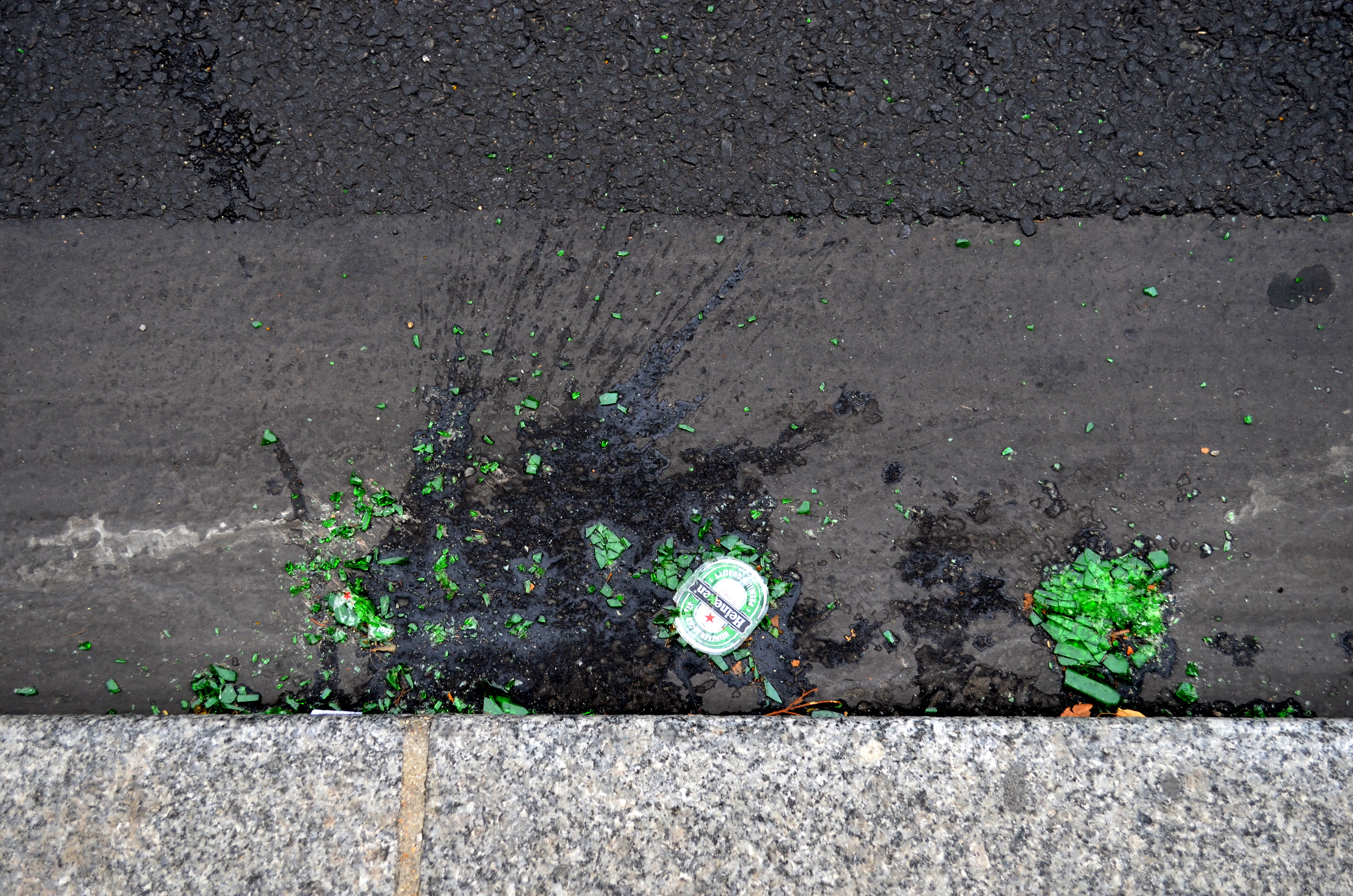 09_alice_sottani_glassJPG