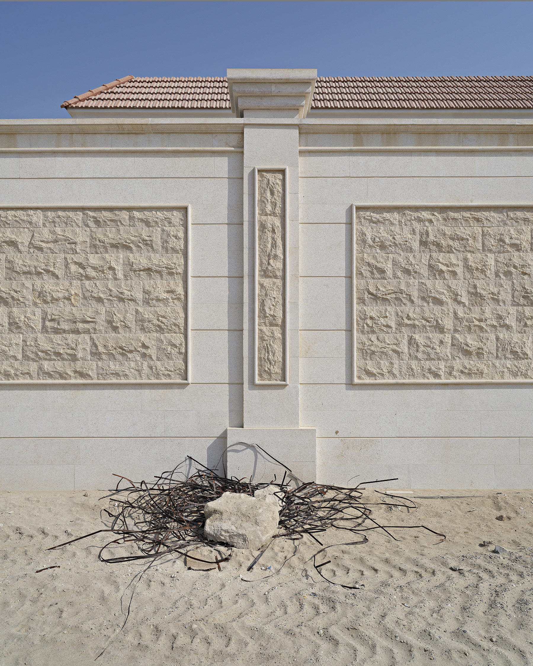 27_WalterWillems-26Khalifa_City-2021