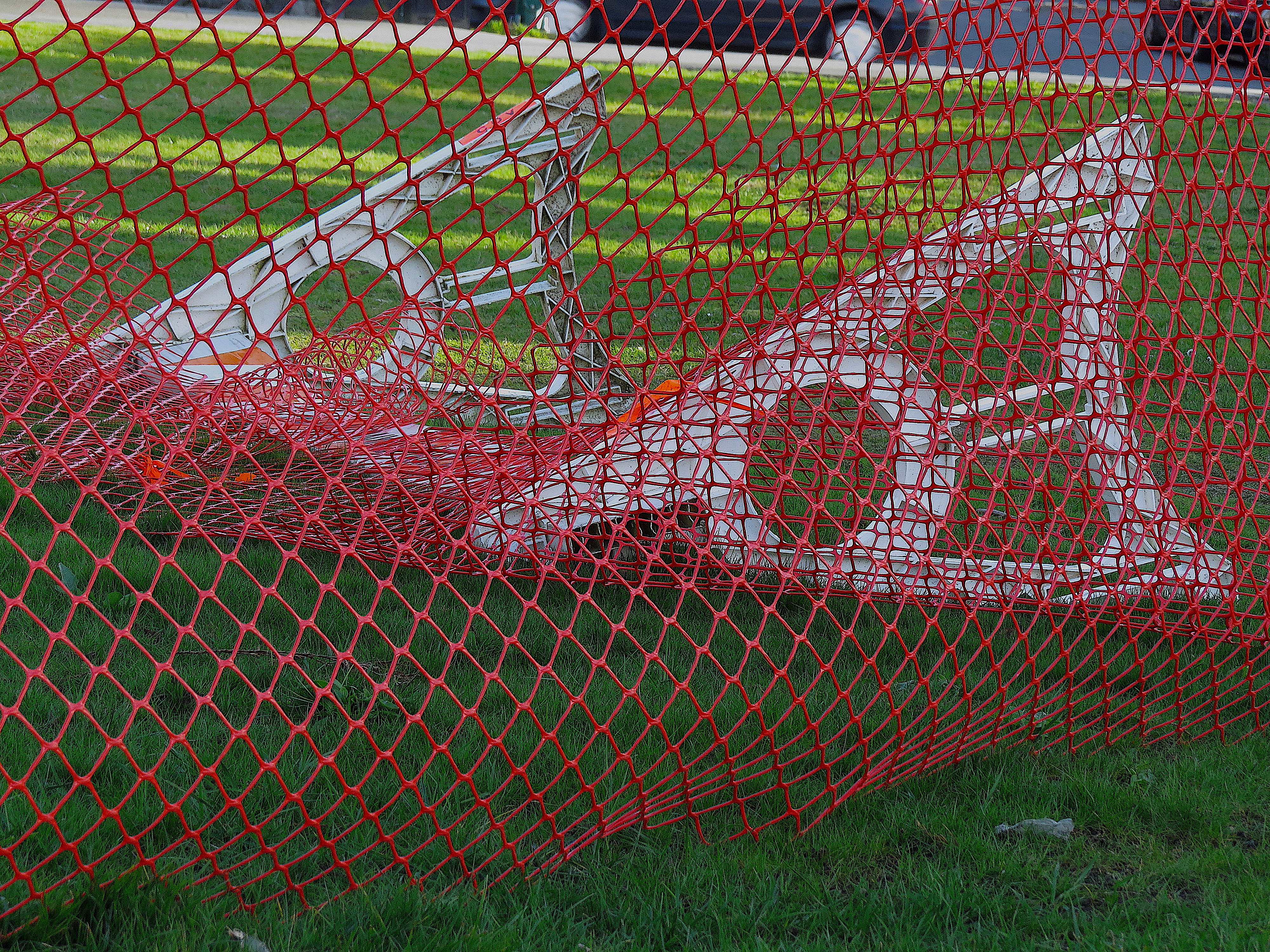 14_Coles_Laura_Lee_Barriers