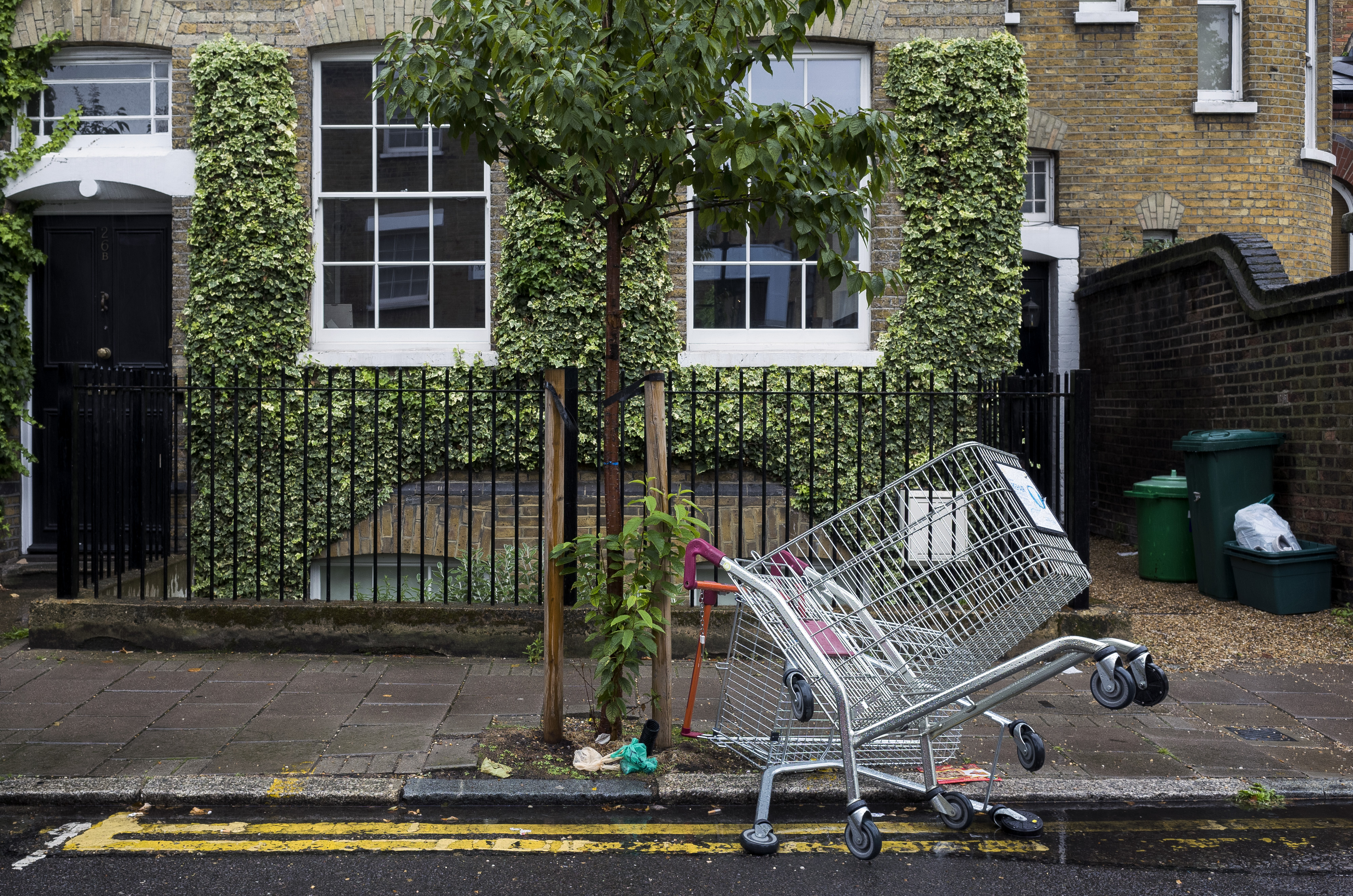 16_Andrej_Chudy_shoppingcart