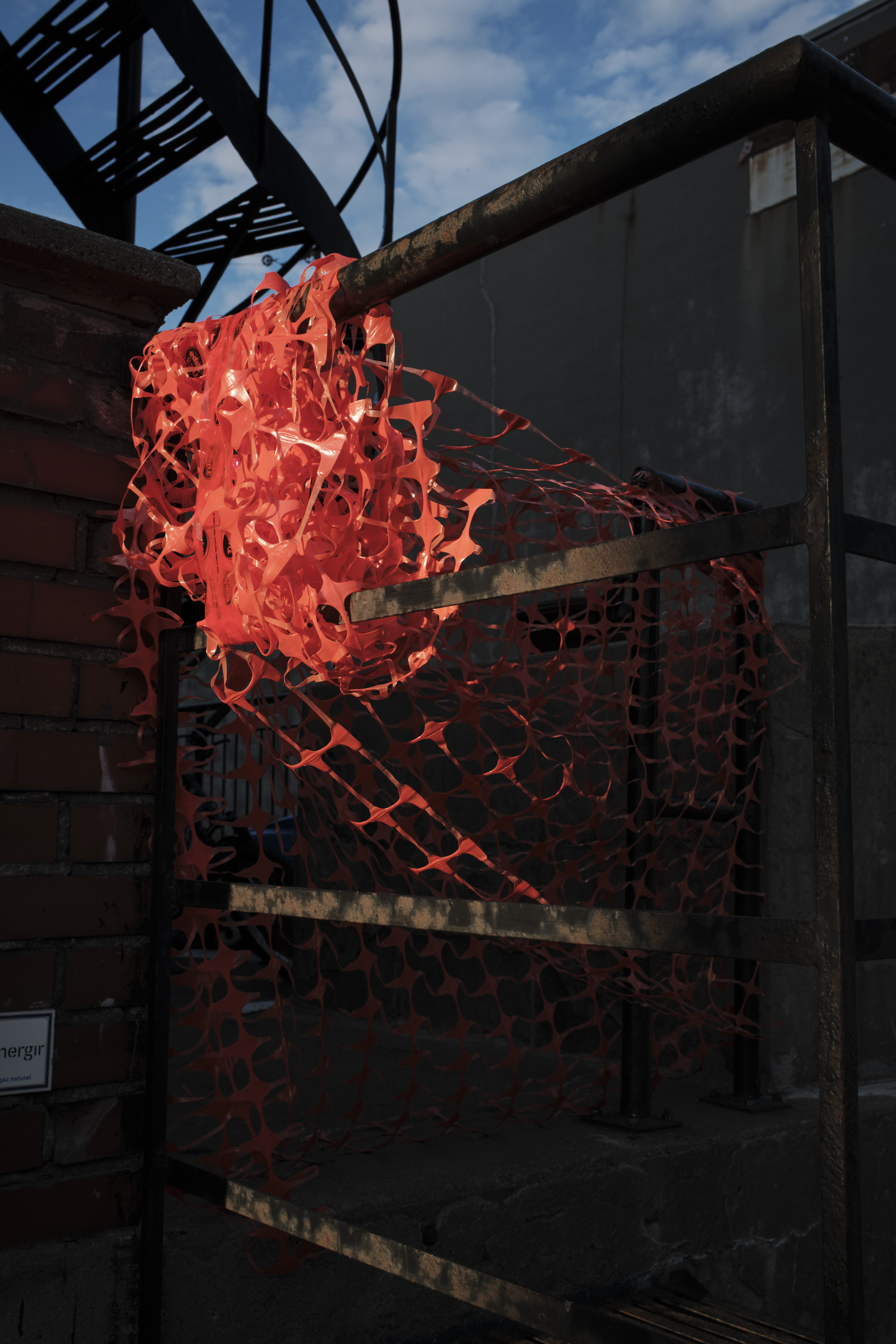 21_DeanGarlickOrangeFence