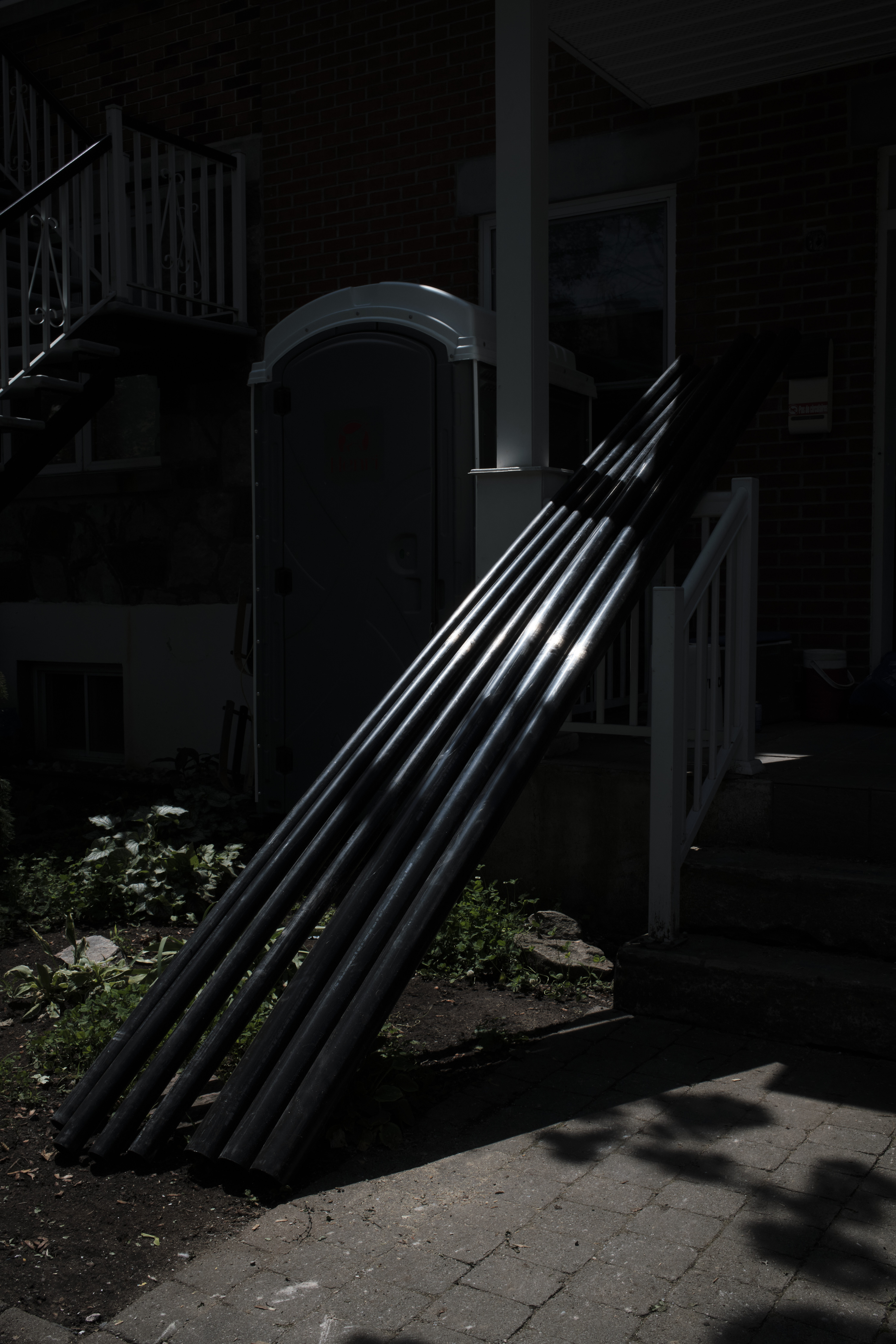 31_Dean Garlick Black Pipes