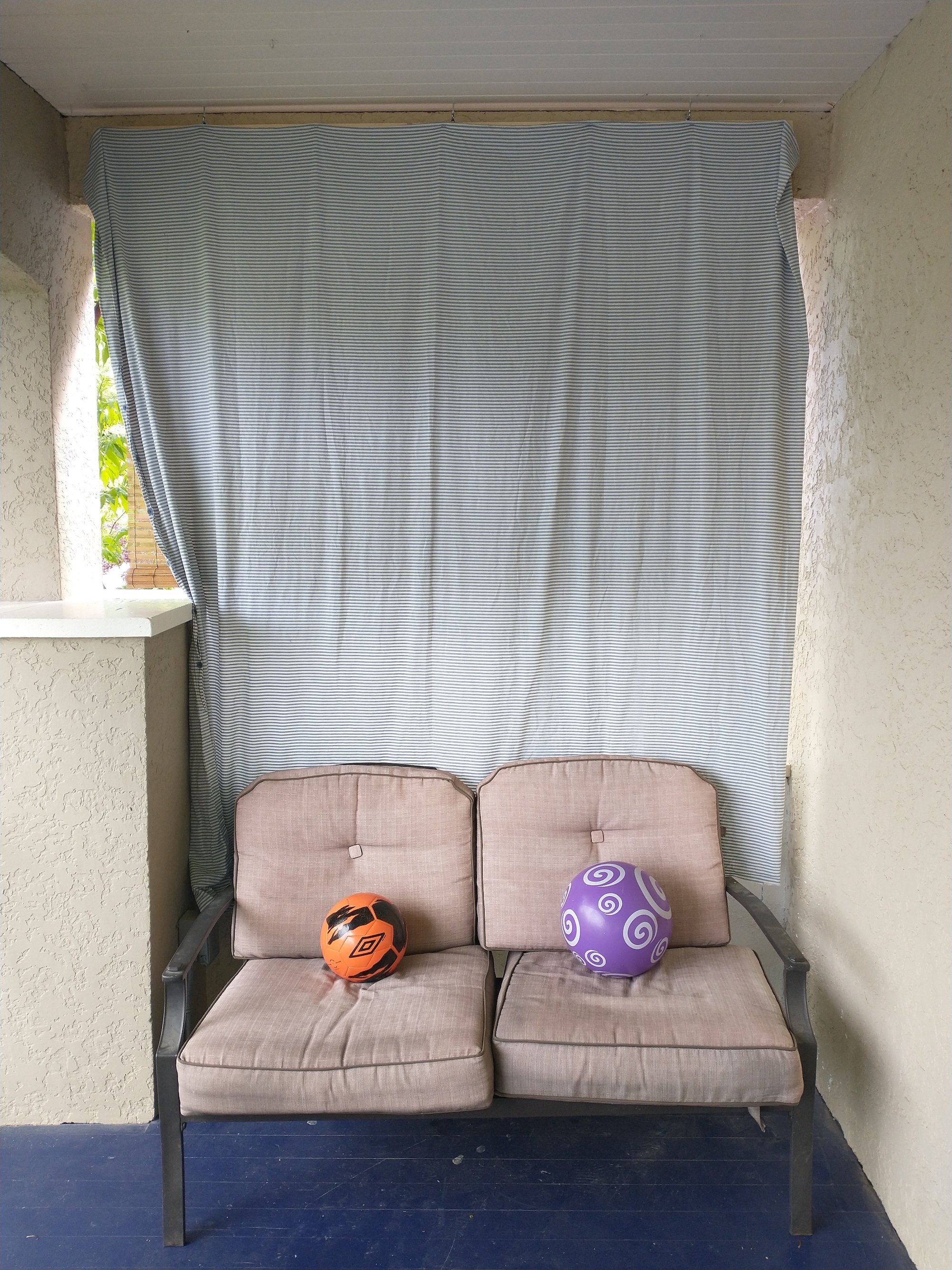 15_BLye_SAD_SEPT_twoballs