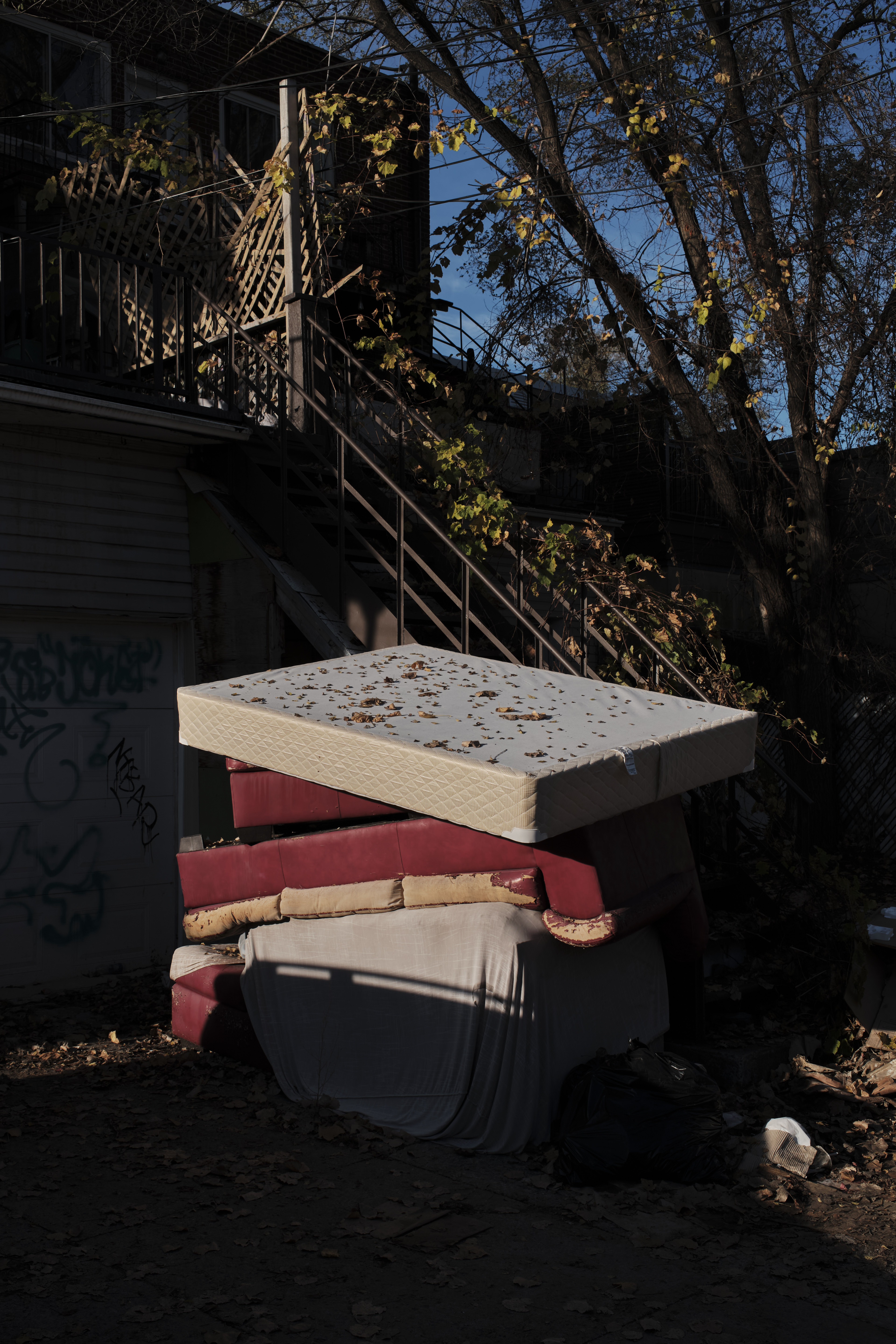 03_CouchandMattressConsructionDeanGarlick