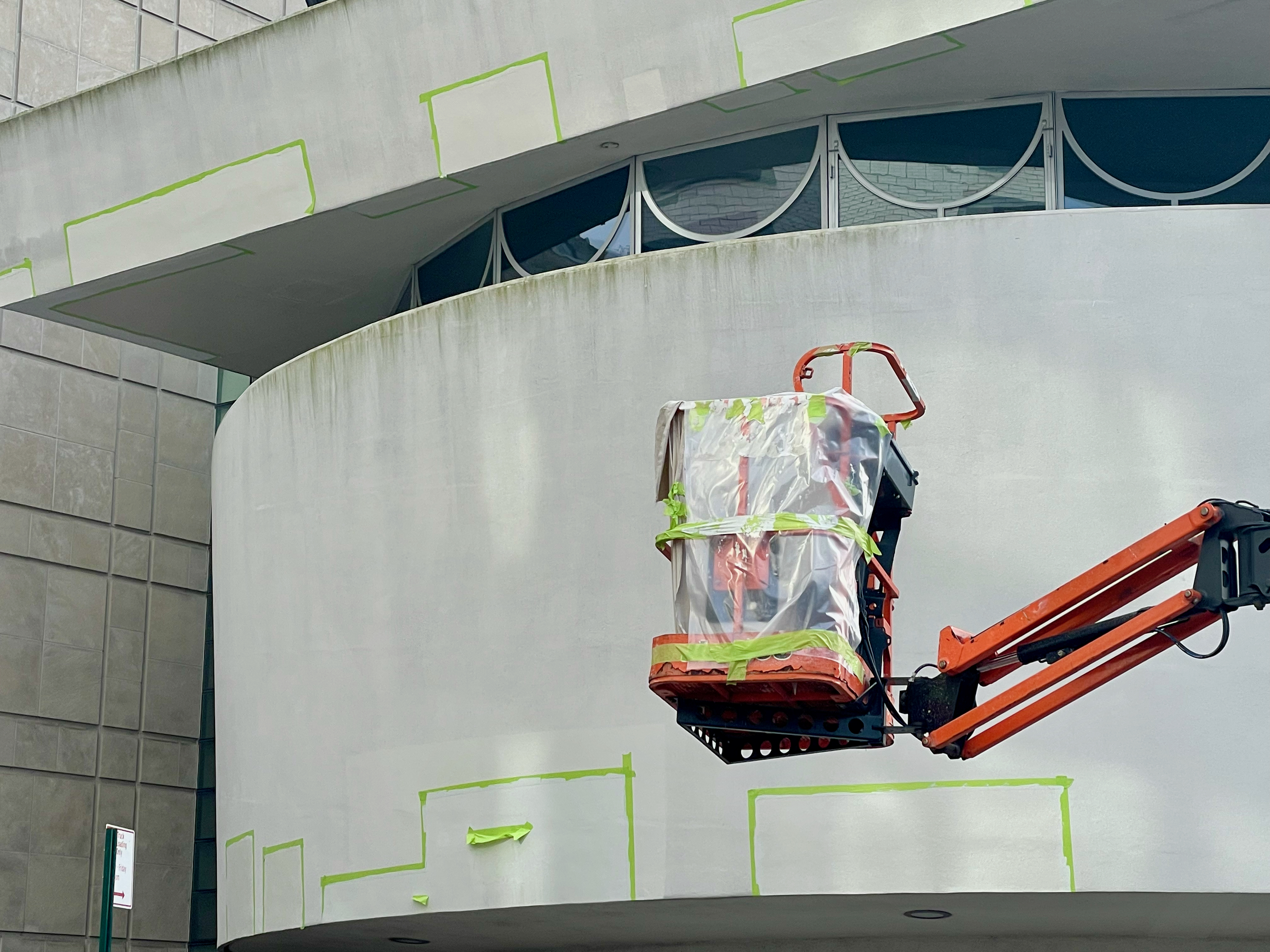 01_taped_archtecture