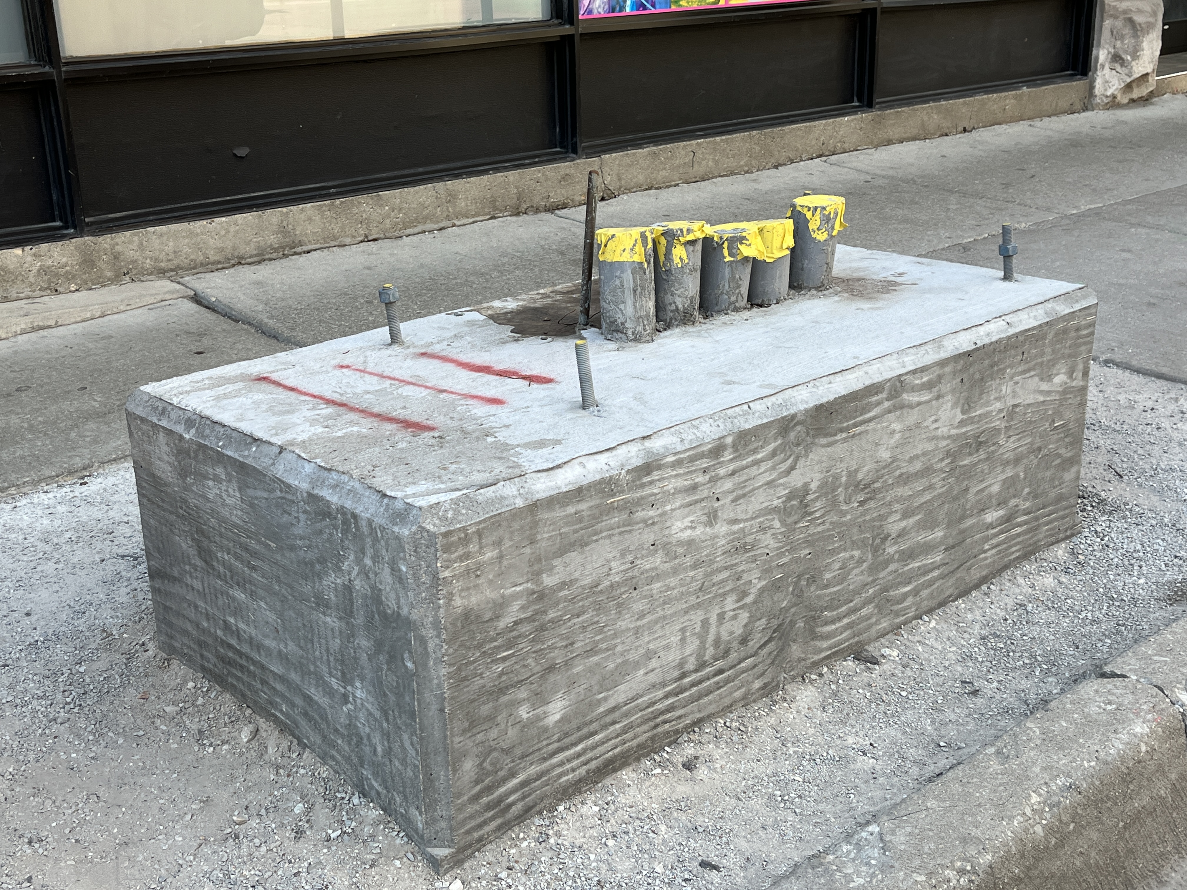 10_alejandro tamayoChicago_April14_2023_AT