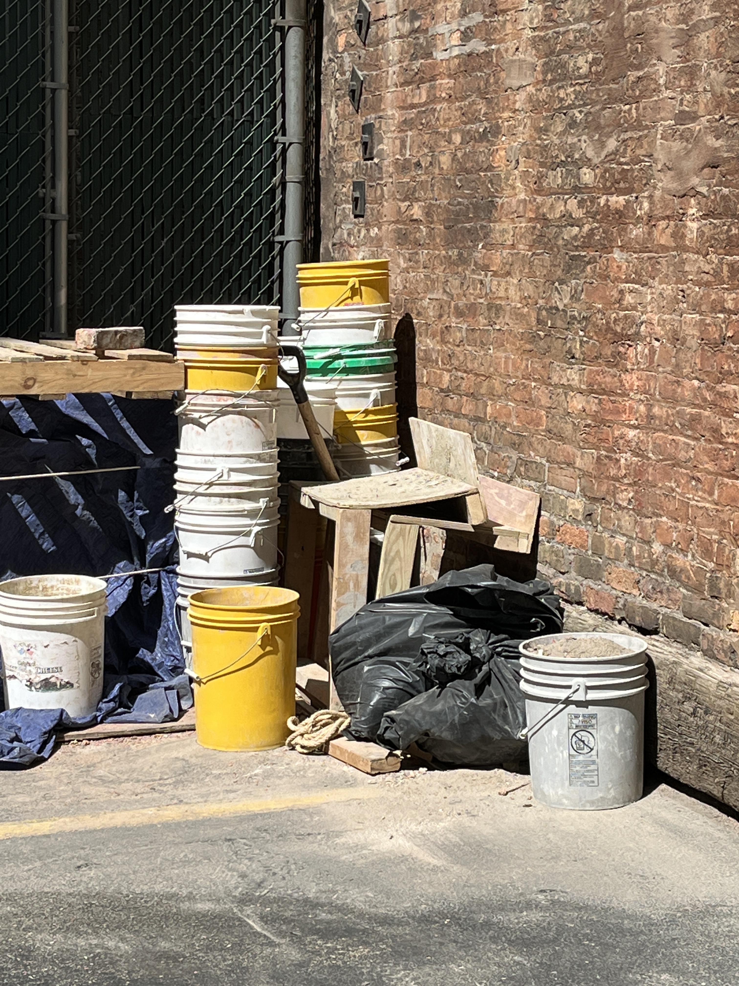 28_Chicago_April_15_2023_AT