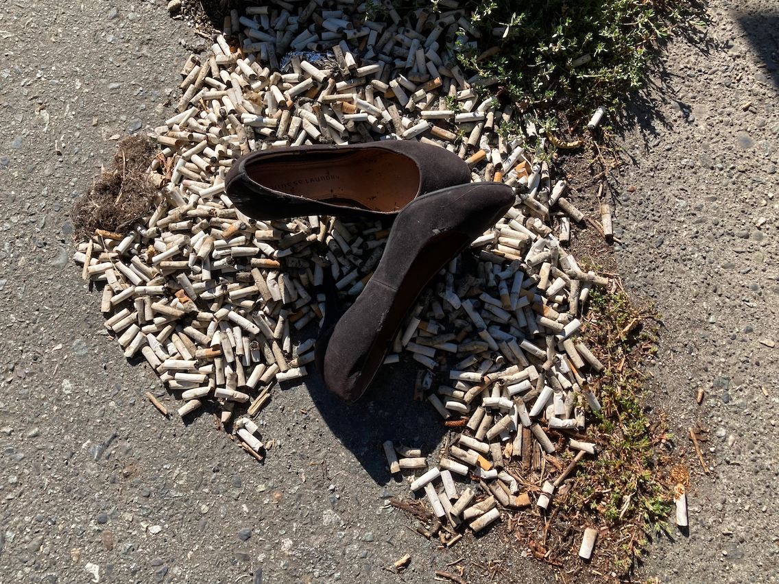 18_329 Party's Over-GS