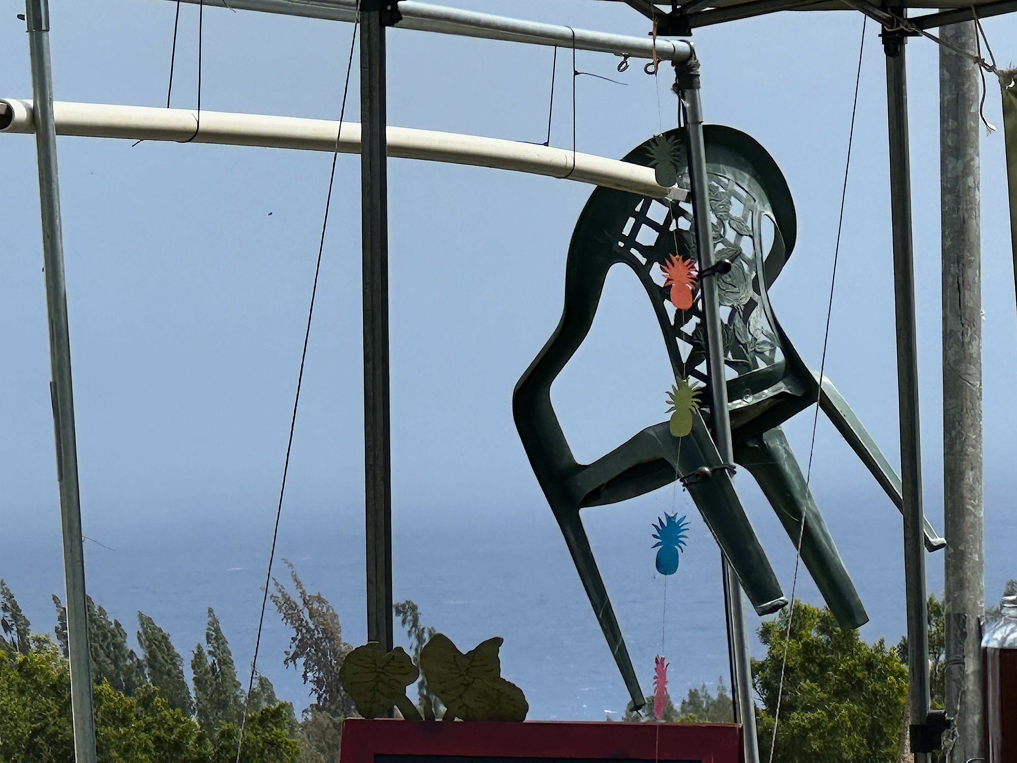 31_laura_lee chair01